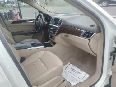 Mercedes-Benz ML 350