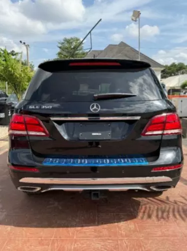 Mercedes-Benz GLE 350
