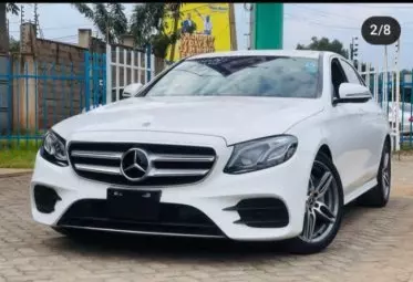 Mercedes-Benz C200