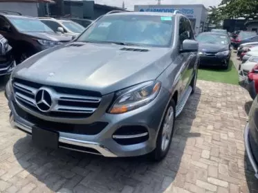 Mercedes-Benz GLE 350