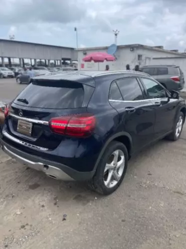 Mercedes-Benz GLA 250