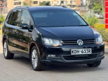 VOLKSWAGEN polo sedadan trend  ba ess