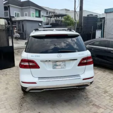 Mercedes-Benz ML 350