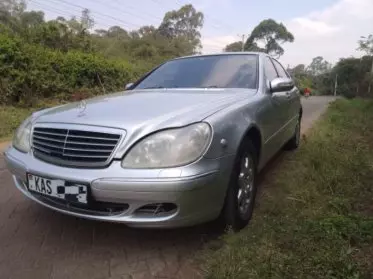Mercedes-Benz S 320