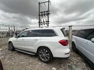 Mercedes-Benz 450
