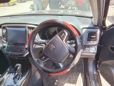 Toyota Crown Athlete G Hybrid