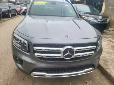 Mercedes-Benz GLB 250