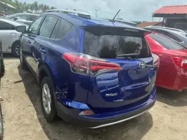 Toyota RAV 4