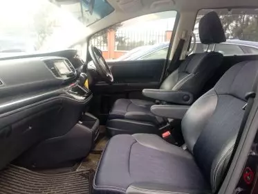 Honda Odyssey Absolute