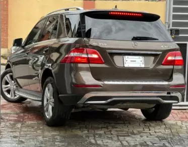 Mercedes-Benz ML 350