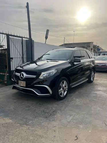 Mercedes-Benz GLE 350