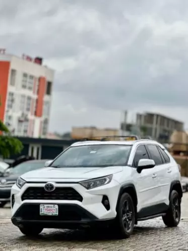 Toyota RAV 4