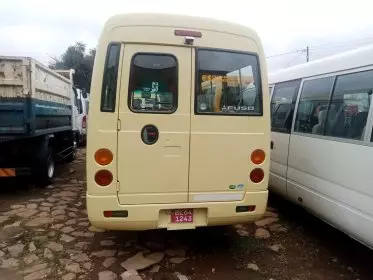 Mitsubishi Rosa 