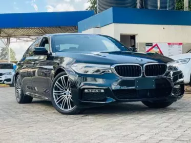 BMW 530i