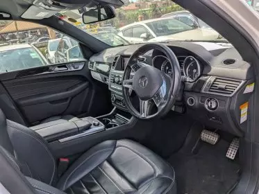 Mercedes-Benz ML 350