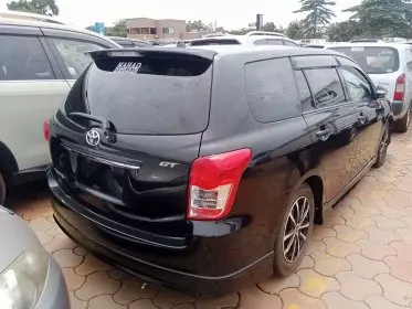 Toyota Fielder