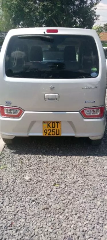 SUZUKI Wagon R