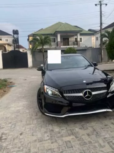 Mercedes-Benz C 300