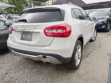 Mercedes-Benz GLA 250