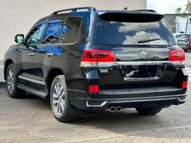 Toyota Landcruiser ZX