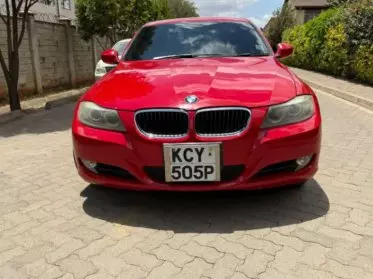 BMW 320i