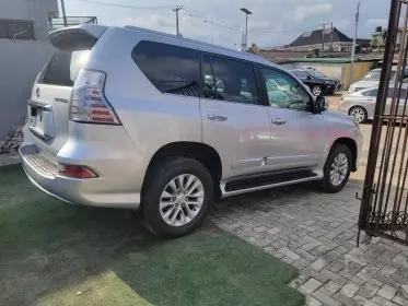 Lexus GX 460