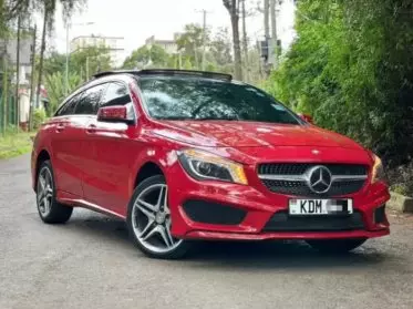 Mercedes-Benz CLA 180