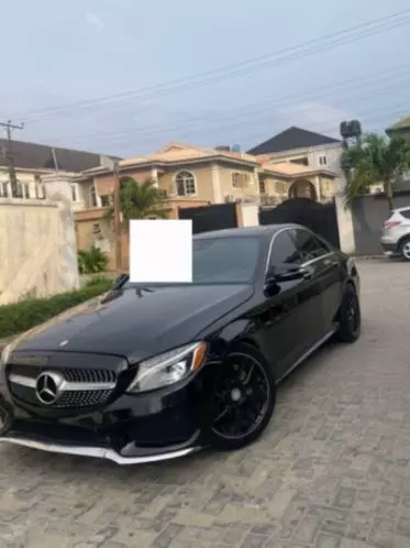 Mercedes-Benz C 300