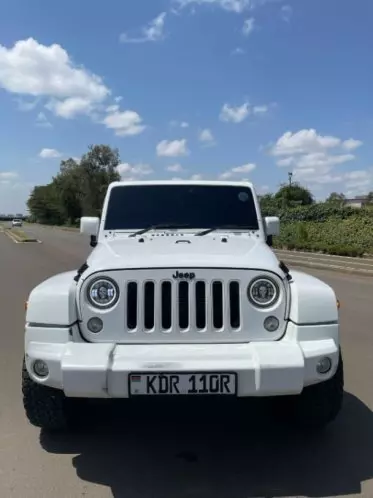 JEEP Wrangler Sahara