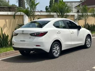 Toyota Yaris IA