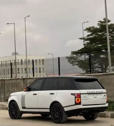Land Rover Range Rover Vogue