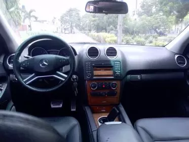 Mercedes-Benz ML 350