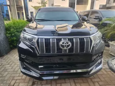 Toyota Landcruiser Prado