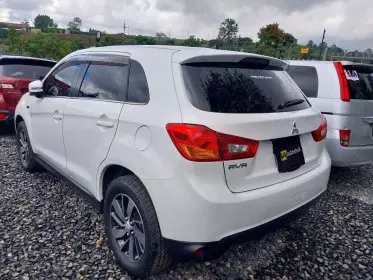 Mitsubishi RVR