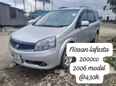 Nissan Lafesta 