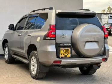 Toyota Landcruiser Prado