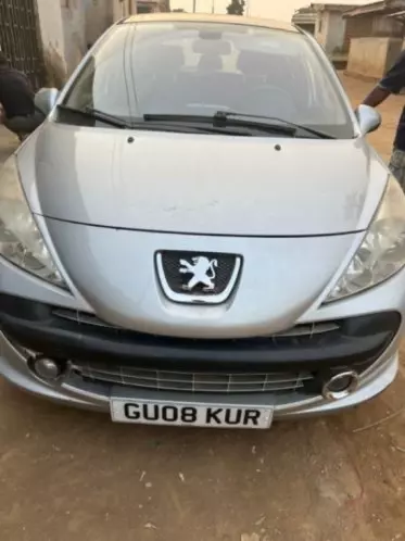 Peugeot 207