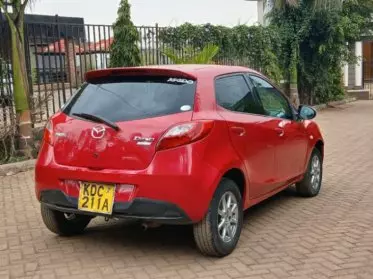 Mazda Demio