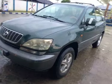 Lexus RX 300