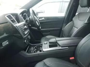 Mercedes-Benz ML 350