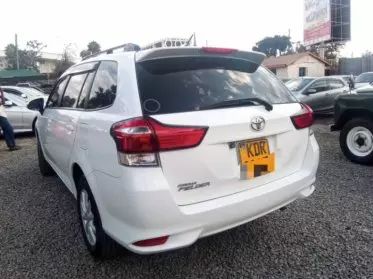 Toyota Fielder