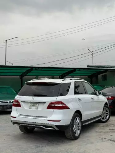 Mercedes-Benz ML 350