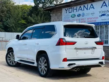 Lexus LX 570