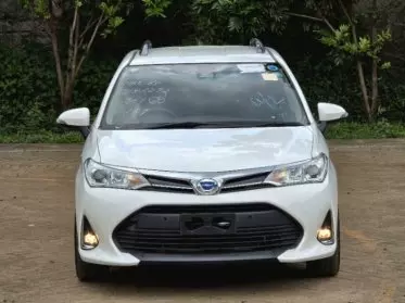 Toyota Fielder 