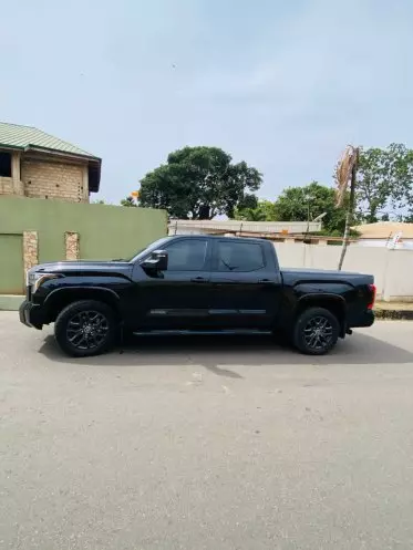 Toyota Tundra