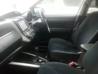 Toyota Fielder hybrid 