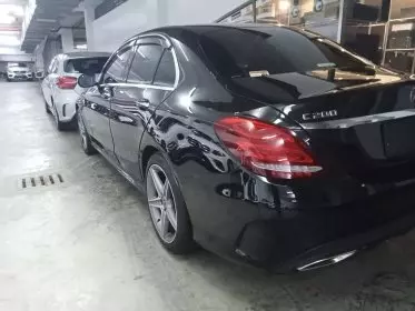 Mercedes-Benz C 200