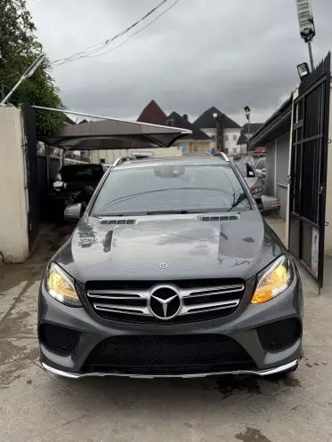 Mercedes-Benz GLE 350