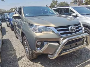 Toyota Fortuner