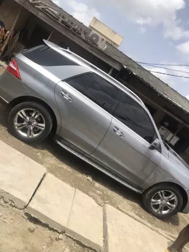 Mercedes-Benz ML 350
